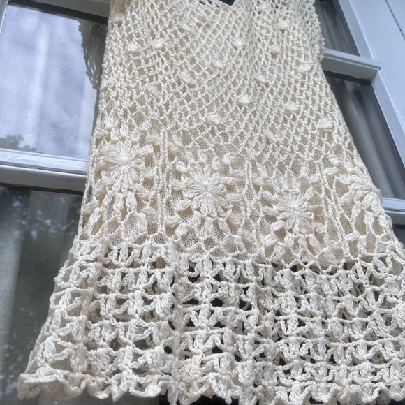 Open Knit Short Sleeve Top - Picture 6 of 10